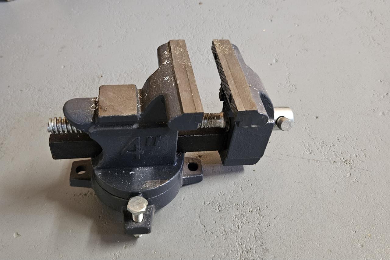 Bankschroef (Stanley 4")