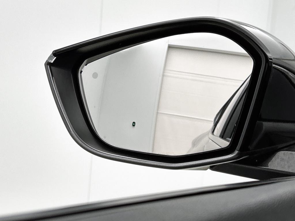 Ds Ds 4 130pk automaat etoile | 180 camera | elektrische stoelverstelling |