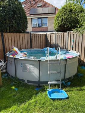 Compleet! Bestway zwembad 366 x100 incl zandfilterpomp etc