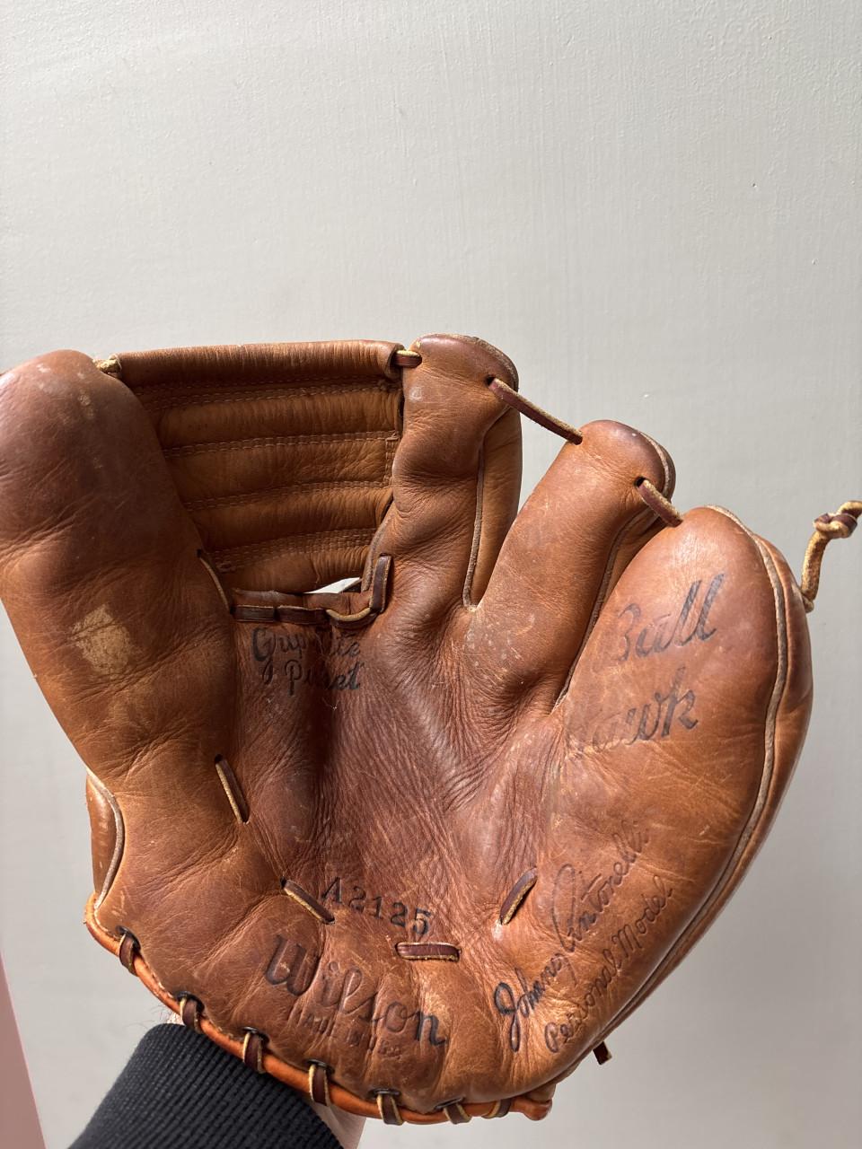 Vintage Klassieke Wilson Honkbalhandschoen (Inclusief Bal!) - Een Stukje Ge