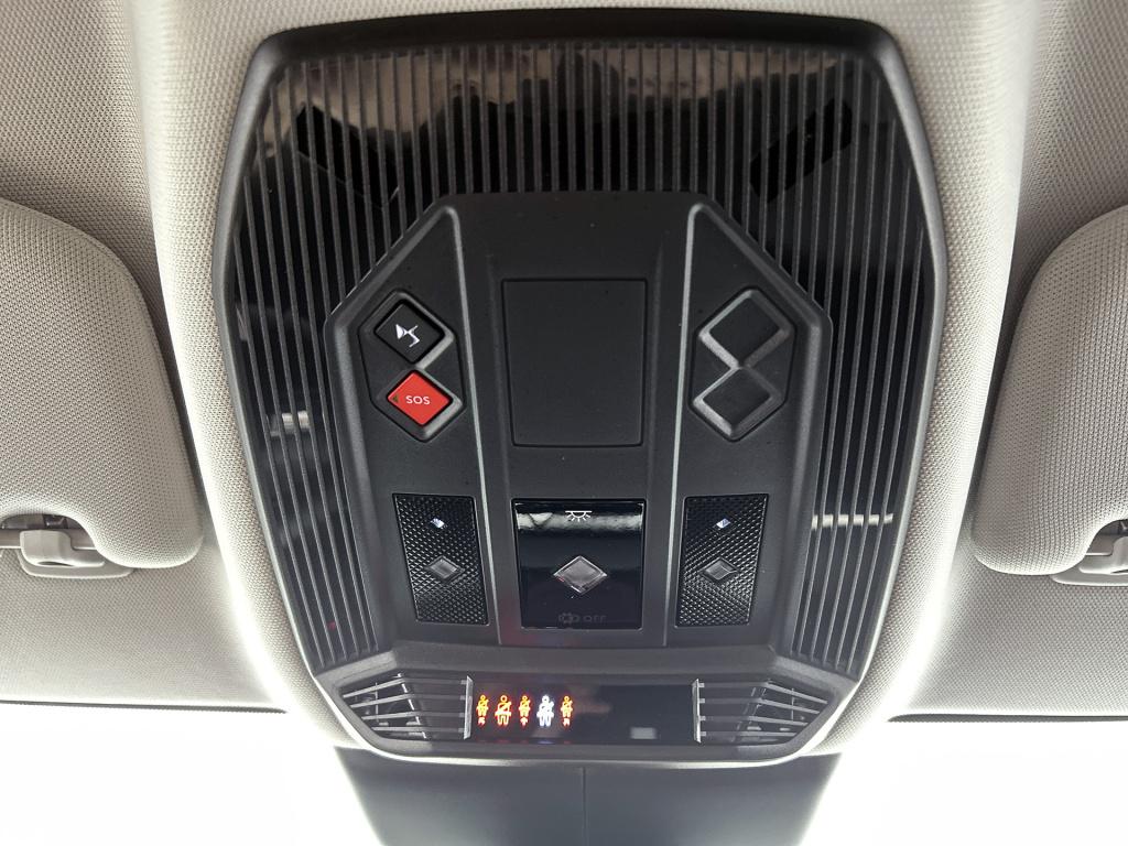 Ds Ds 4 e-tense rivoli | leer | trekhaak afneembaar | elektrische achterkle