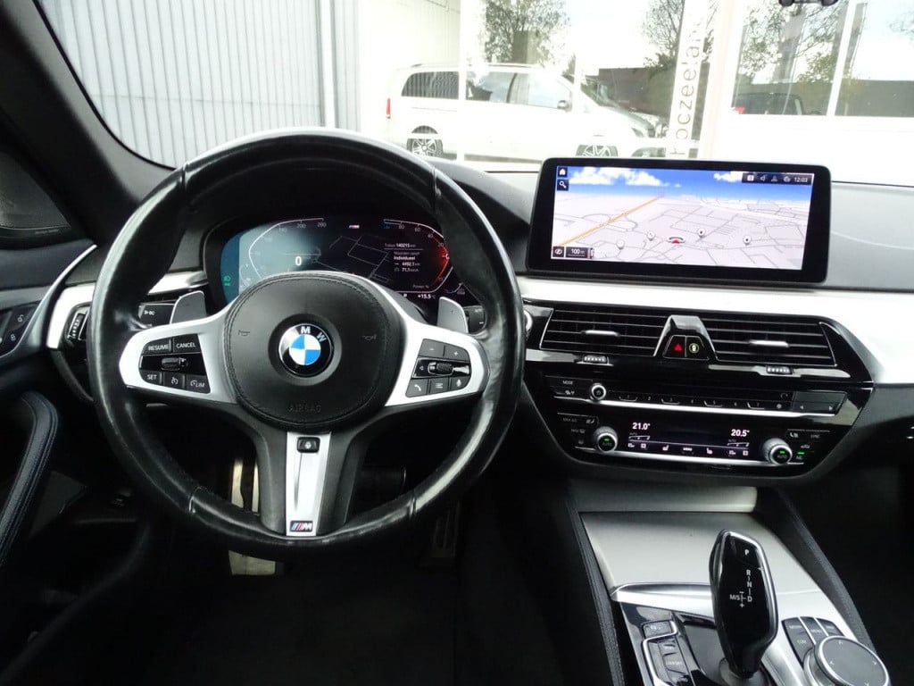 BMW 5 Serie touring 520d executive edition m sportpakket | laser led | harm