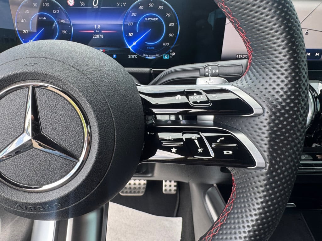 Mercedes-Benz Eqa 250+ amg line 71 kwh advanced automaat ,apple-carplay