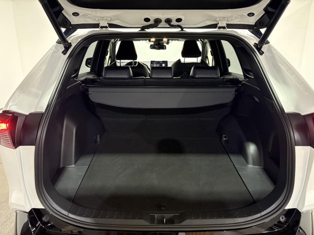 Toyota Rav4 2.5 hybrid awd style