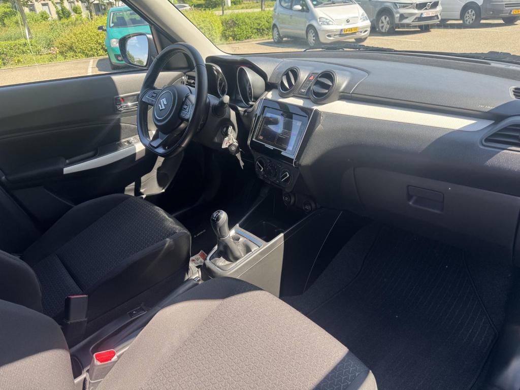 Suzuki Swift 1.2 select smart hybrid