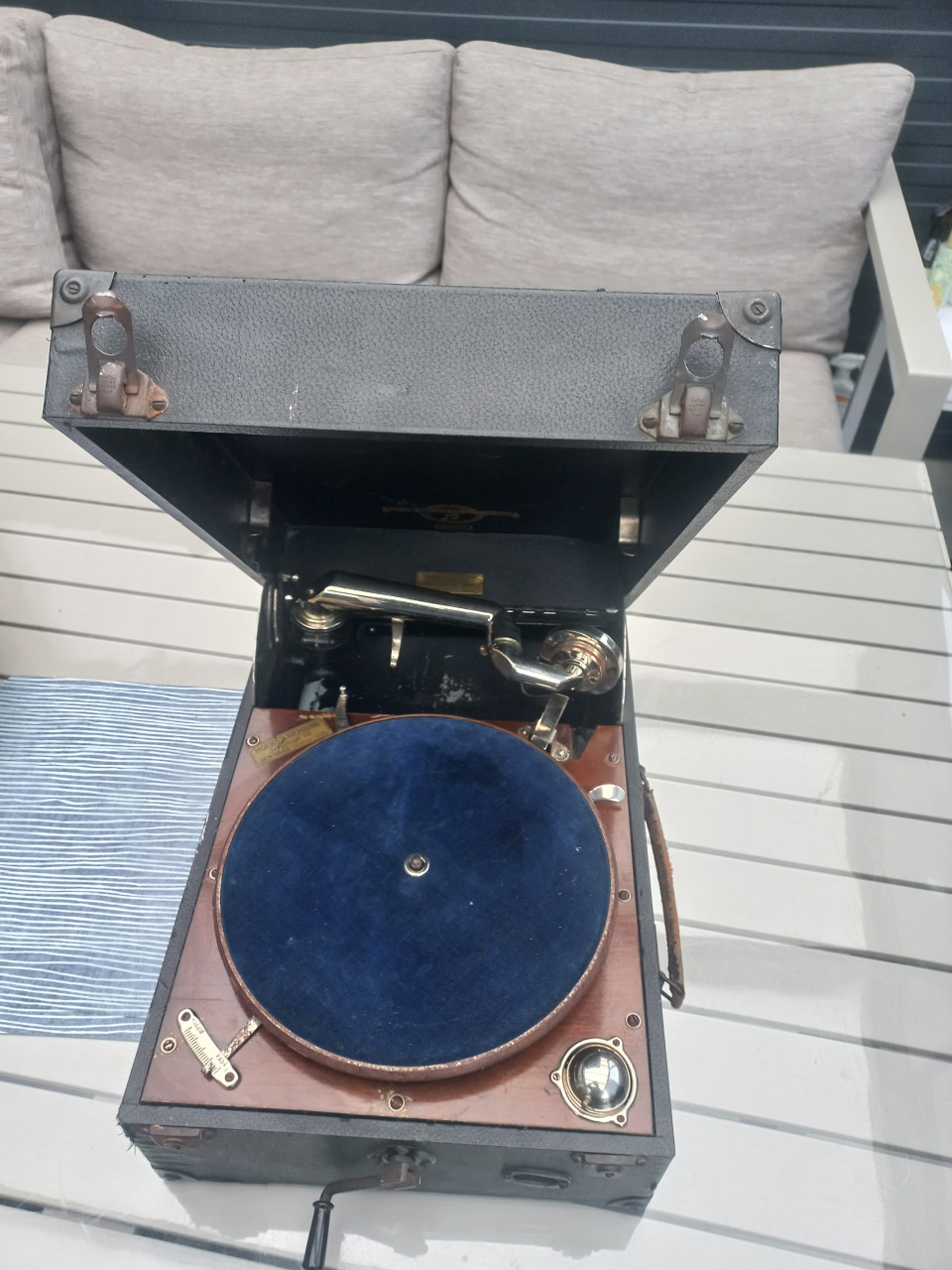 Gramophone, Columbia Grafonola Viva-Tonal No 202,
