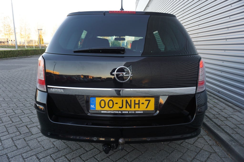 Opel Astra wagon 1.6 temptation airco / navi / cruise / elektr. ramen / par