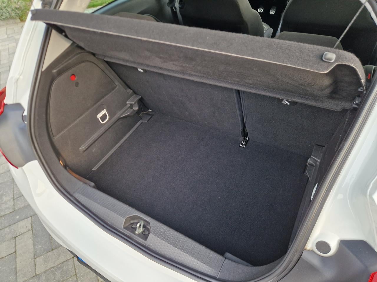 Opel Corsa 1.0 Turbo Innovation | Airco| Cruise| Trekha| PDC