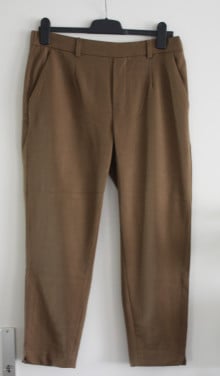 Bruine broek  maat 42