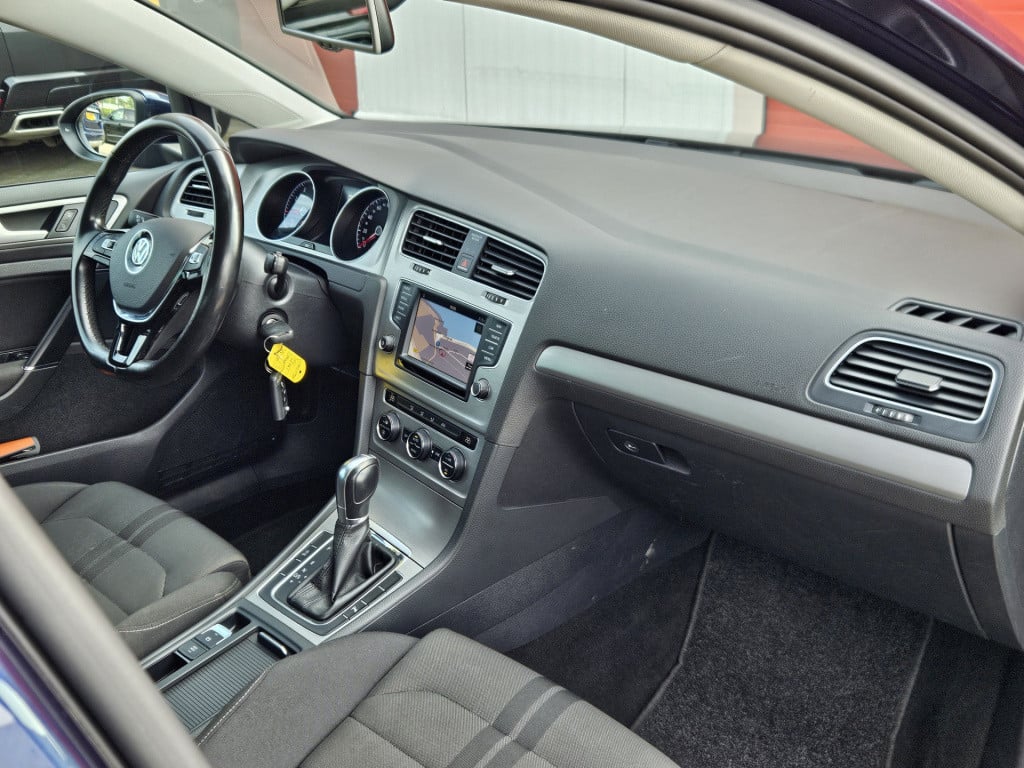 Volkswagen Golf variant 1.0 tsi comfortline