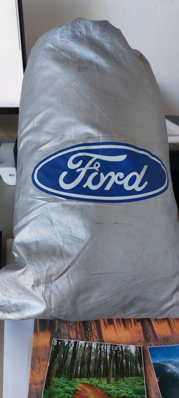 Te koop autohoes voor Ford Mondeo
