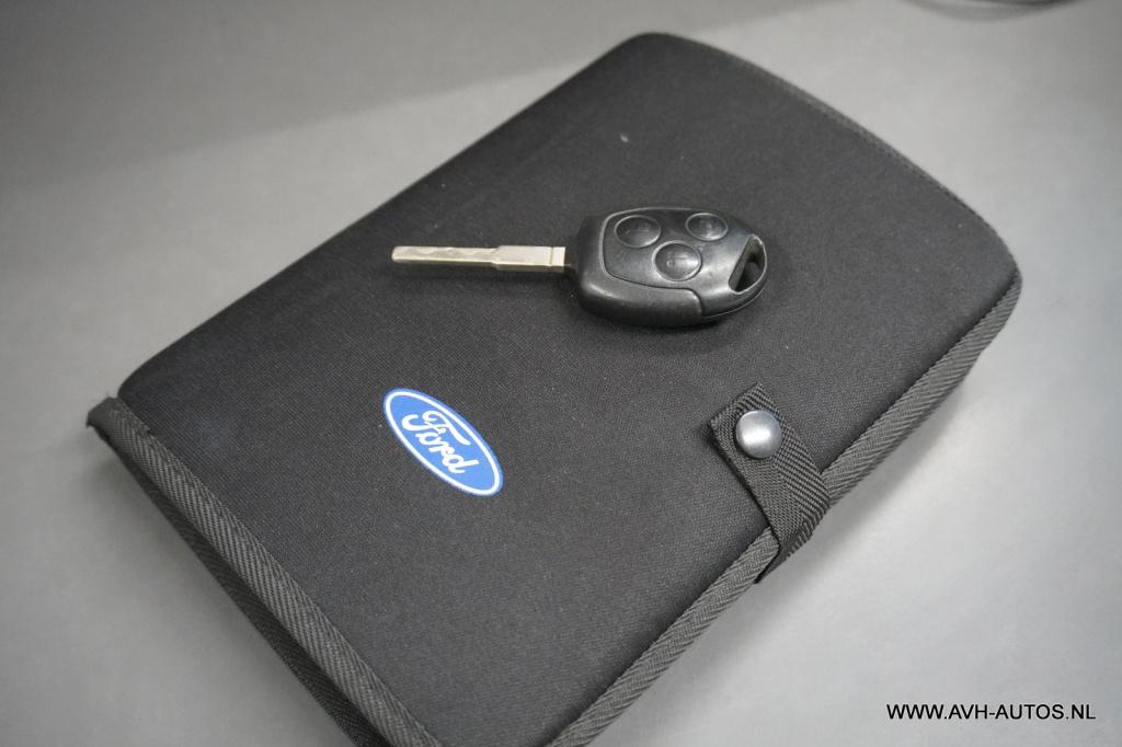 Ford Focus wagon 1.6-16v futura