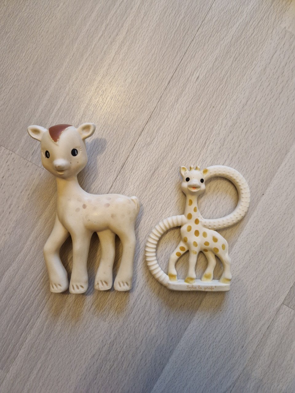 Boxzak met babyspeelgoed