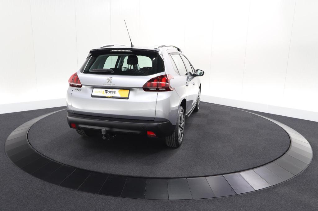 Peugeot 2008 puretech 110 blue lion | trekhaak | apple carplay | parkeersen