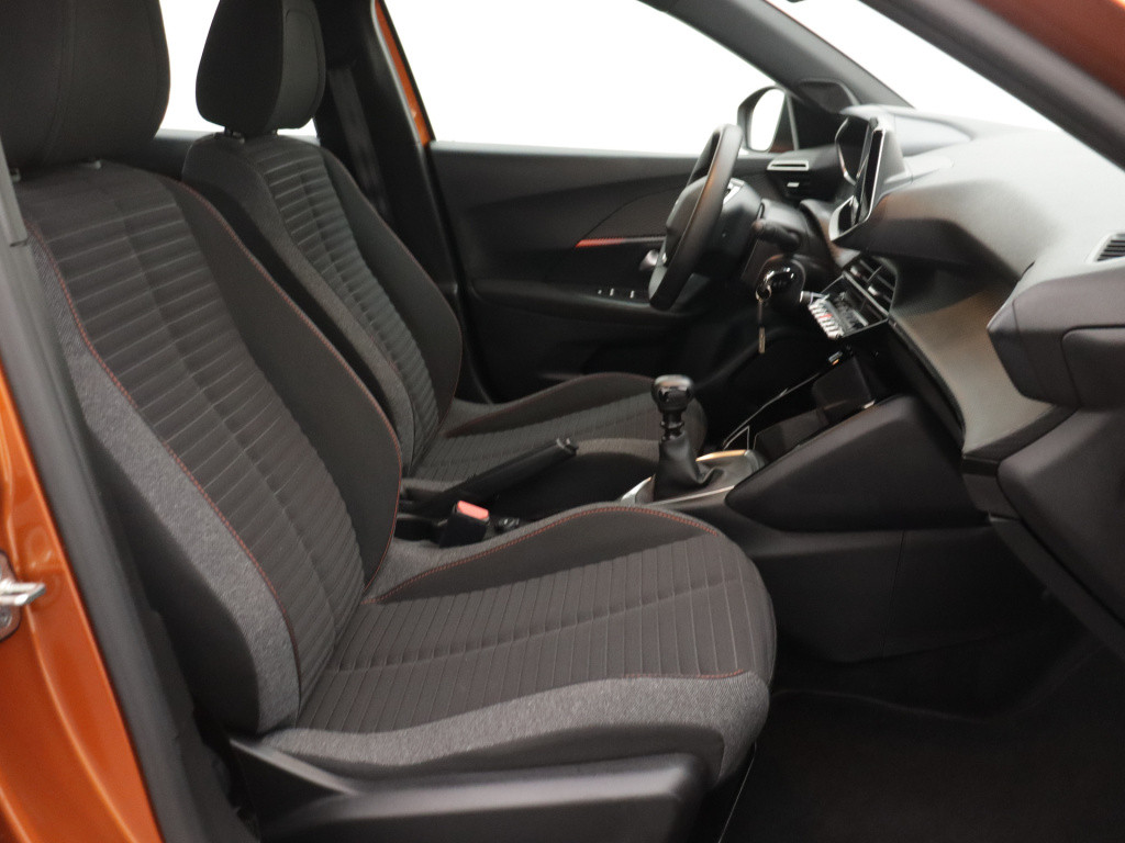 Peugeot 2008 100 pk active pack | rijklaar navigatie