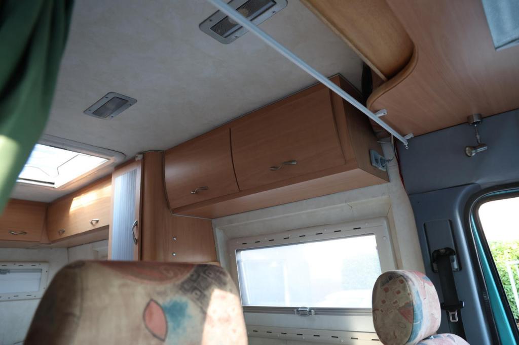 Mercedes-Benz Onbekend 312 d buscamper