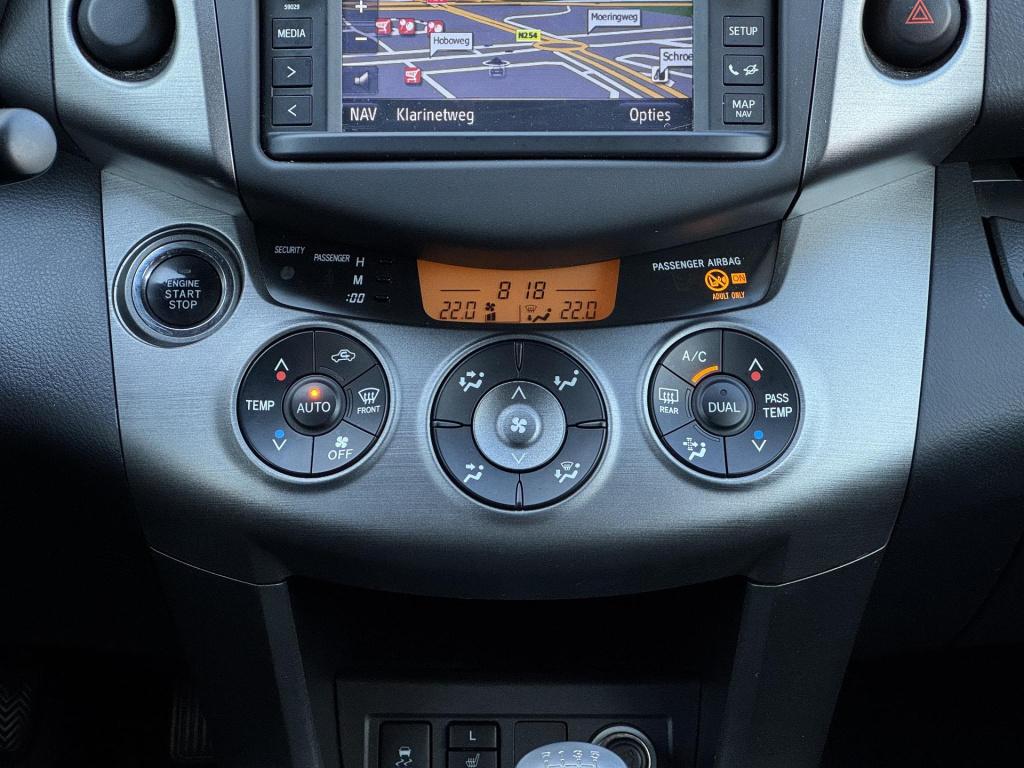 Toyota Rav4 2.0 vvti x-style 2wd incl. trekhaak!