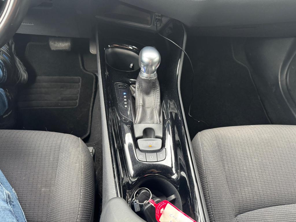 Toyota C-hr 1.8 hybrid style