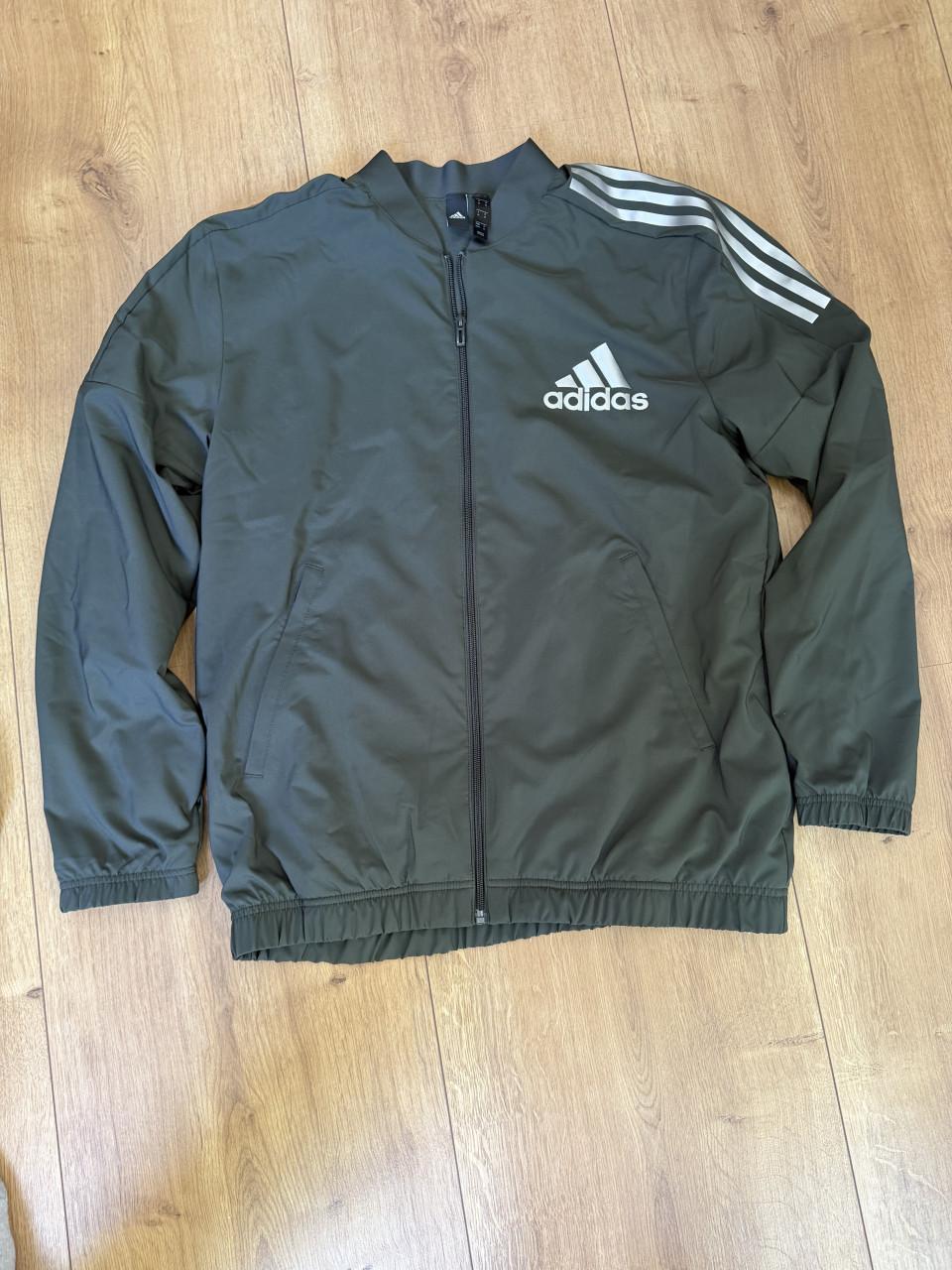 Nieuwe Adidas vest dames
