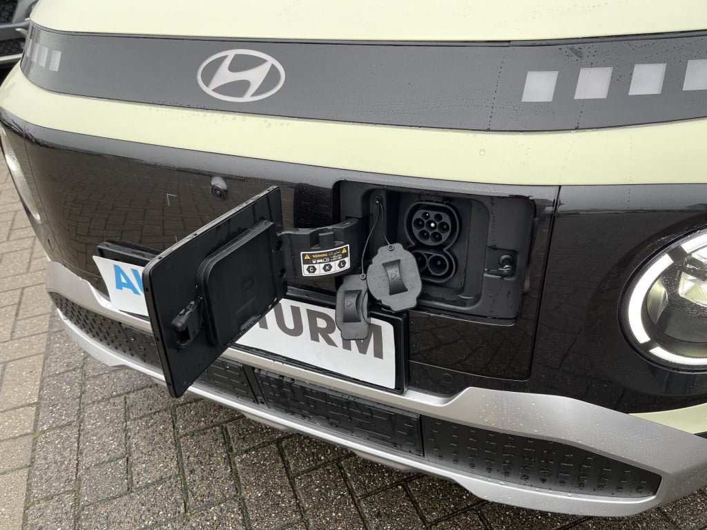 Hyundai Inster evolve 49 kwh winter + technology pack direct beschikbaar!