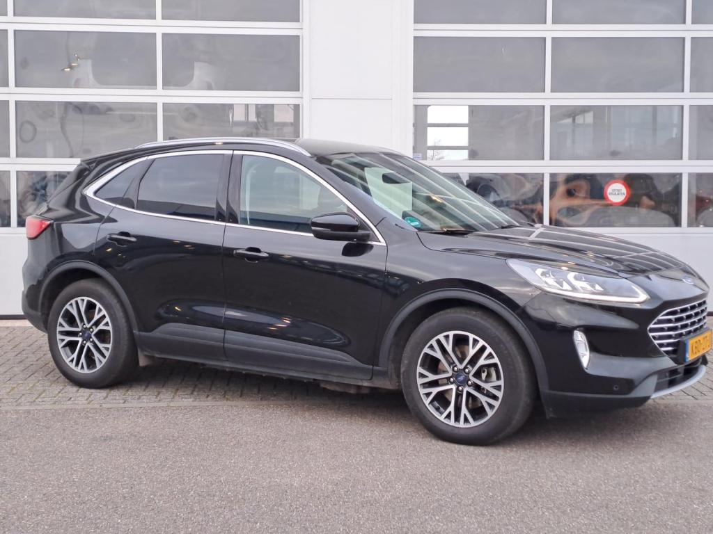 Ford Kuga 2.5 phev st-line x winter pack
