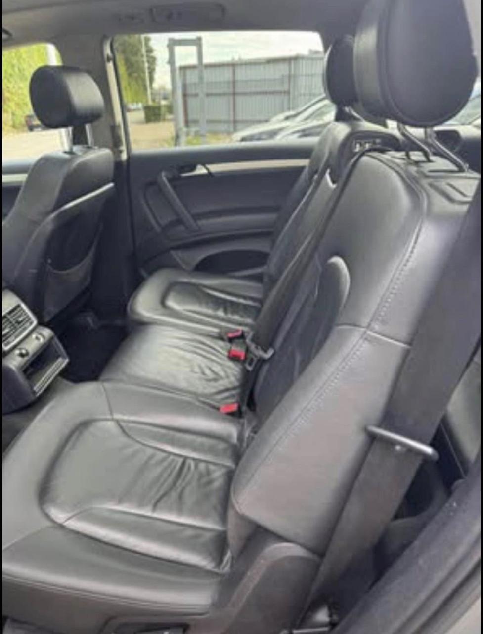 Audi Q7 Quattro 3.6i Automaat 7-zits Pano, Leer, cruise, airco, trekhaak