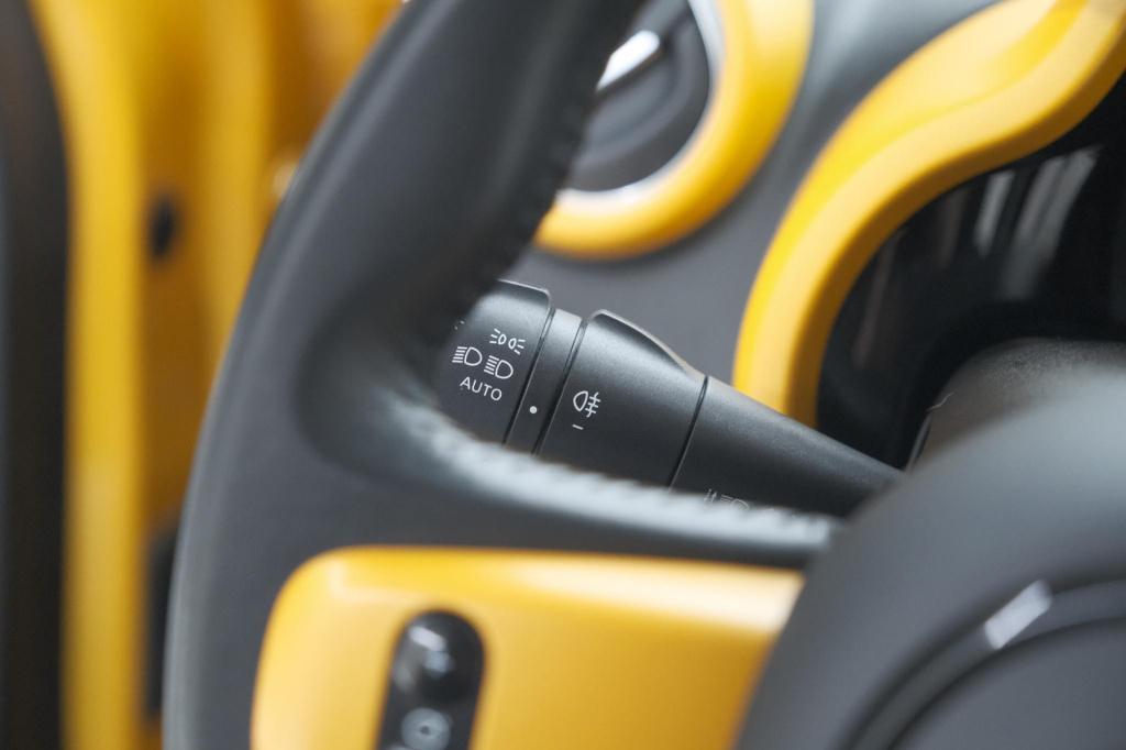 Renault Twingo 1.0 sce intens | premium | apple carplay | parkeersensoren |