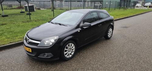 Opel Astra GTC 1.4 Temptation Verkeert In Zeer Goede Staat!!