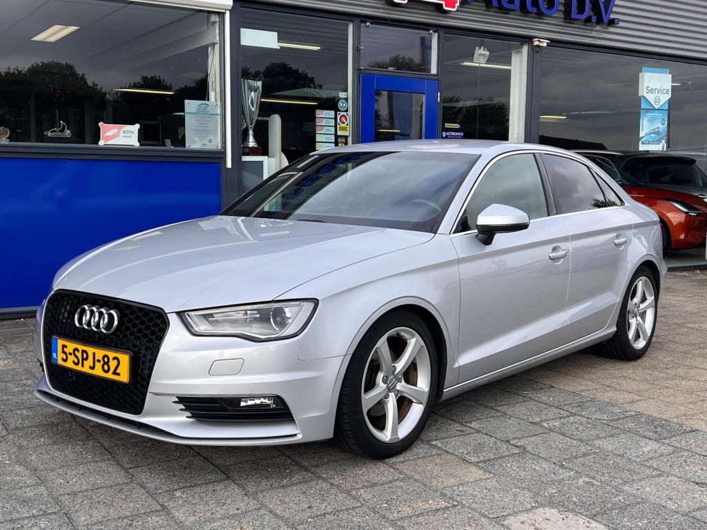 Audi A3 limousine 1.4 tfsi cod ambition pro line plus automaat, navi enz...