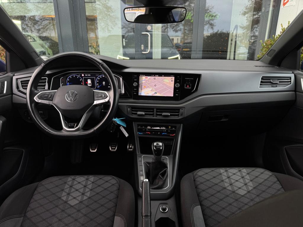 Volkswagen Taigo 1.0 tsi r-line * panoramadak * camera * led * clima