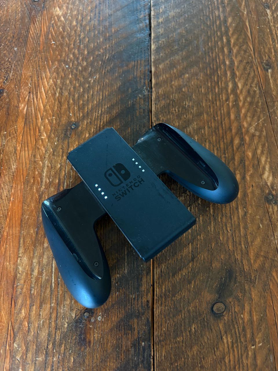 Nintendo Switch compleet met opberghoes