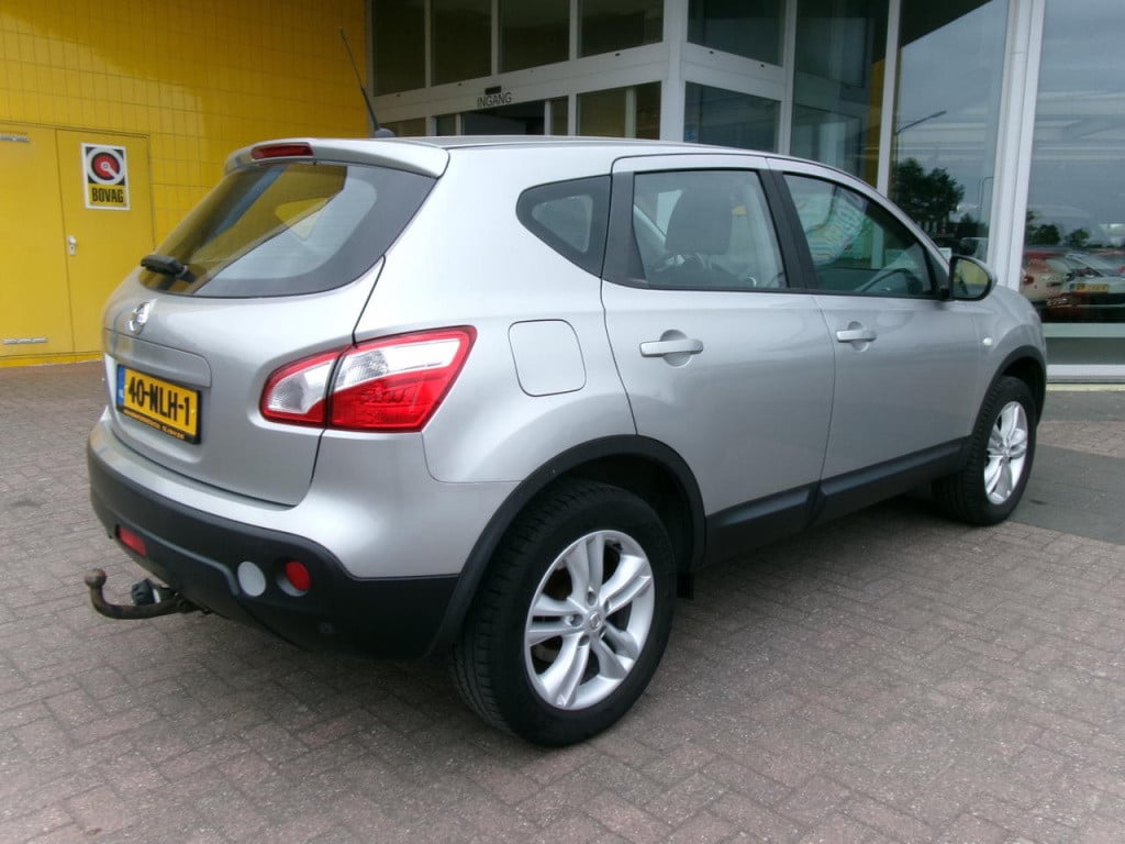 Nissan Qashqai 1.6 cvtc airco, cruise-contr., pdc, trekhaak