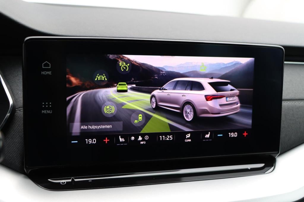 Skoda Octavia combi 1.5 e-tsi business edition plus dsg7 150pk