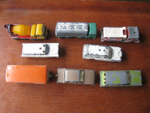 Match box autotjes.
