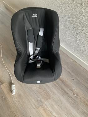 Autostoeltje 9-18 kg.