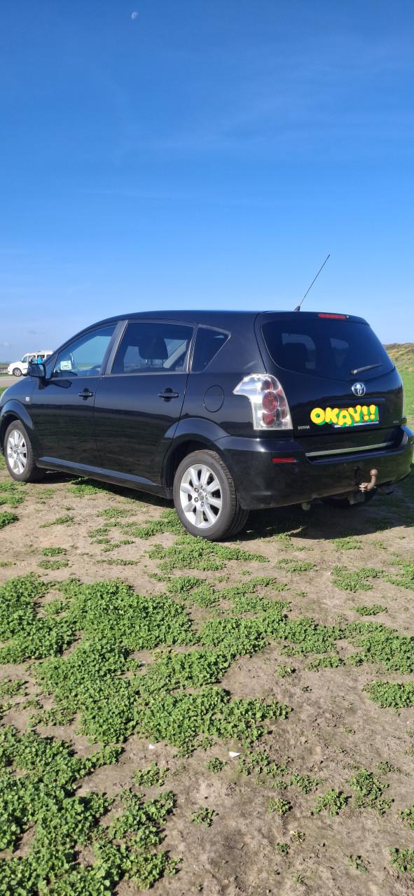 Toyota Corolla Verso 1.8 / 5-deurs zwart