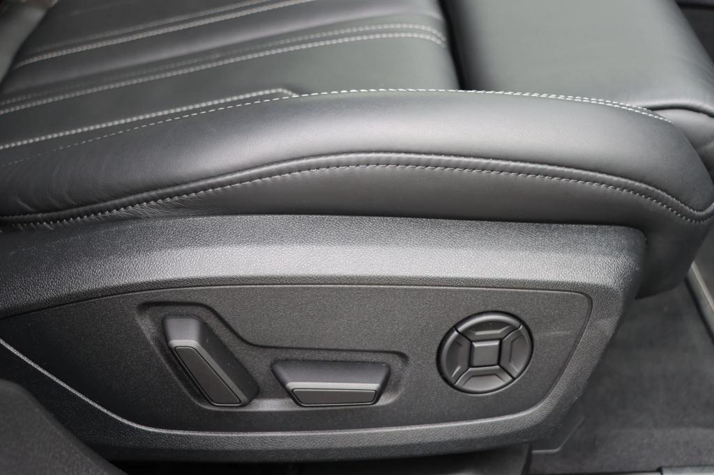 Audi A6 avant 50 tfsi e quattro s edition competition 300pk s tronic