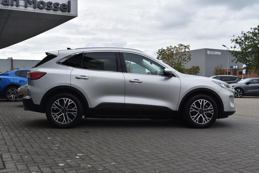 Ford Kuga 2.5 phev titanium x | climate control | adaptive cruise control |