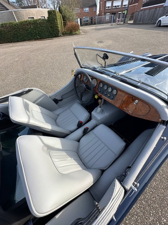 Morgan Plus 8 injection 3.5i v8 alloy body