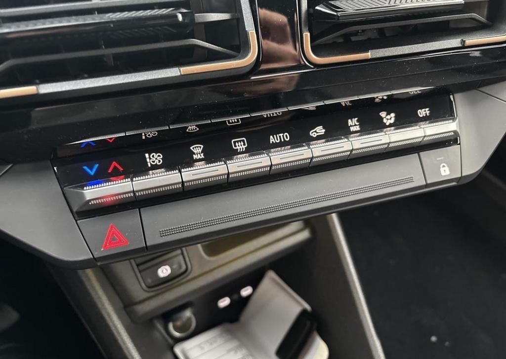 Renault 4 comfort range techno 52 kwh - pack winter premium / privacy glass