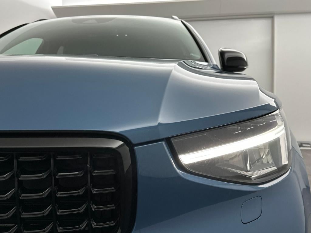 Volvo XC40 t4 211pk recharge plus dark| leder| adap.cruise| elek.stoelen| c