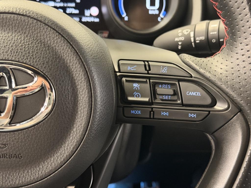 Toyota Yaris 1.5 hybrid gr sport