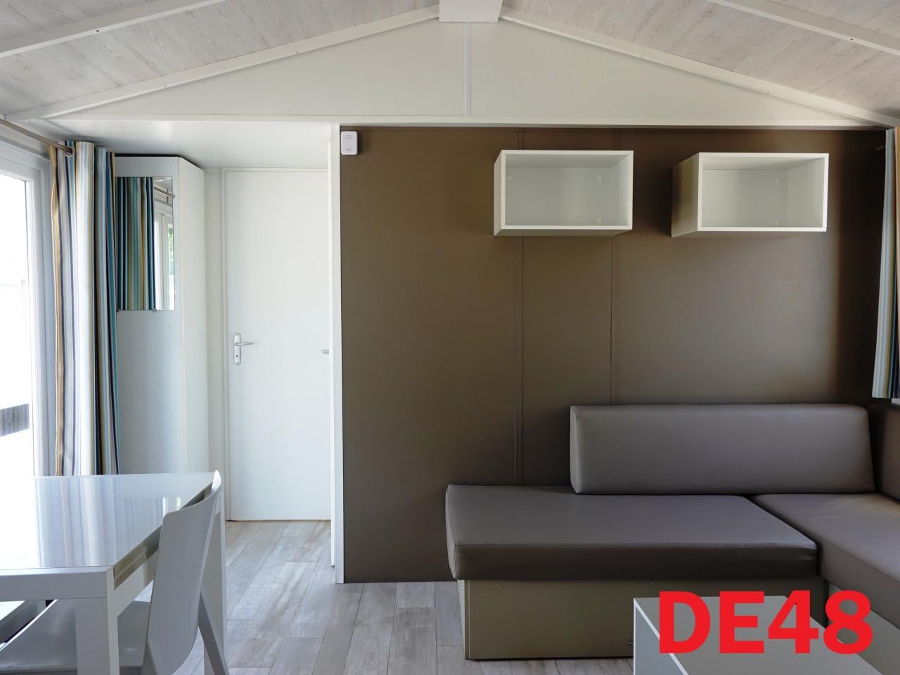 IRM chalets Super Titania met middenkamer dubbel glas 2 slk