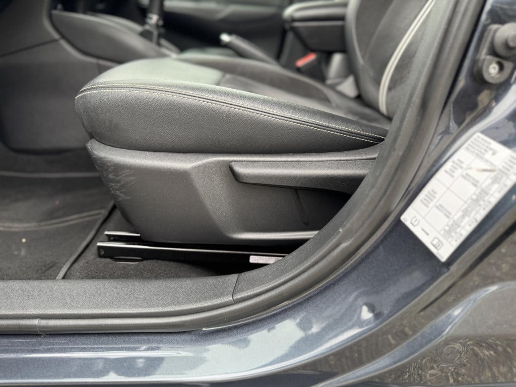 Nissan Micra 1.0 ig-t n-sport | navigatie | camera | leder/alcantara | appl