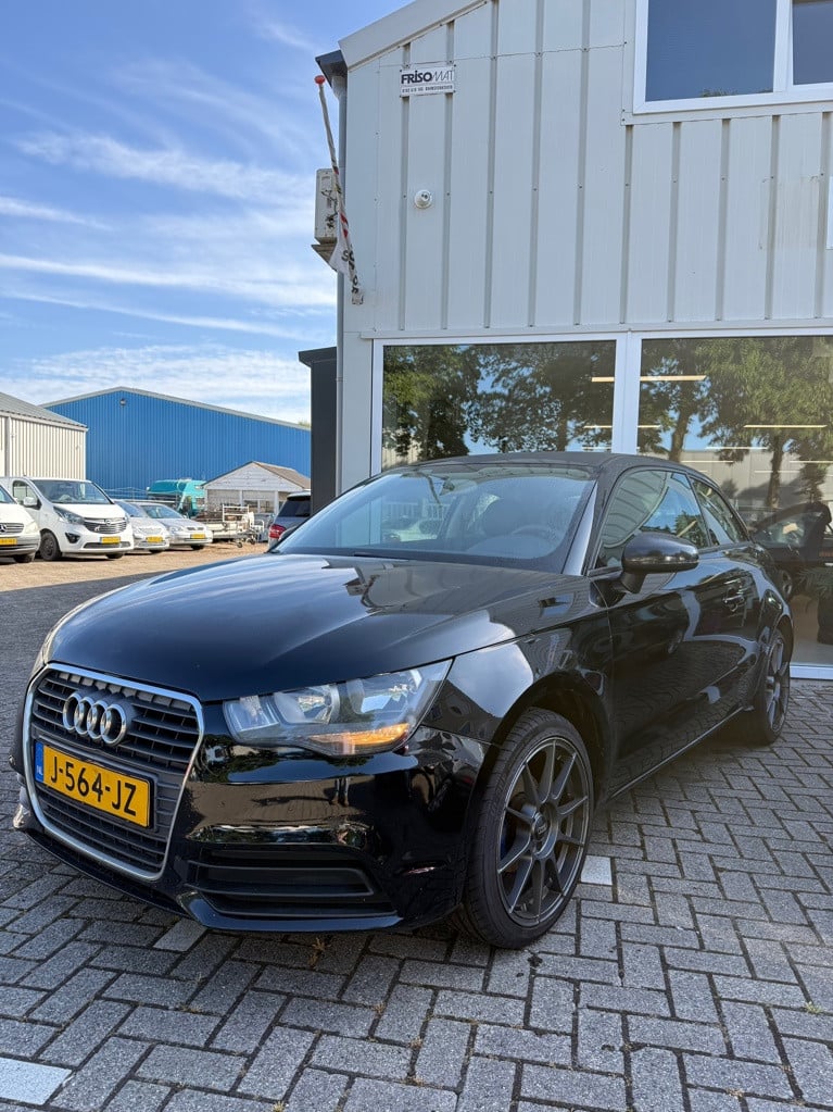 Audi A1 1.2 tfsi attraction