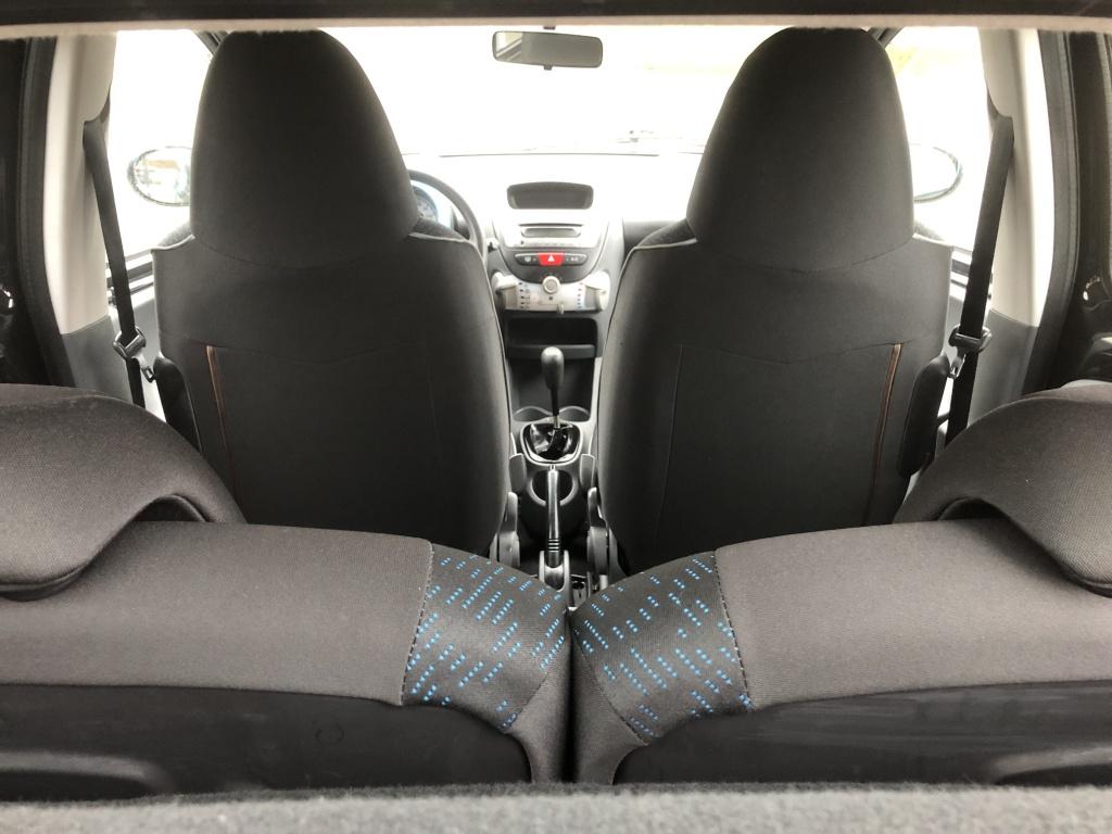 Peugeot 107 1.0-12v urban move 1e eigenaar