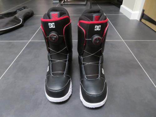 Nette snowboardschoenen