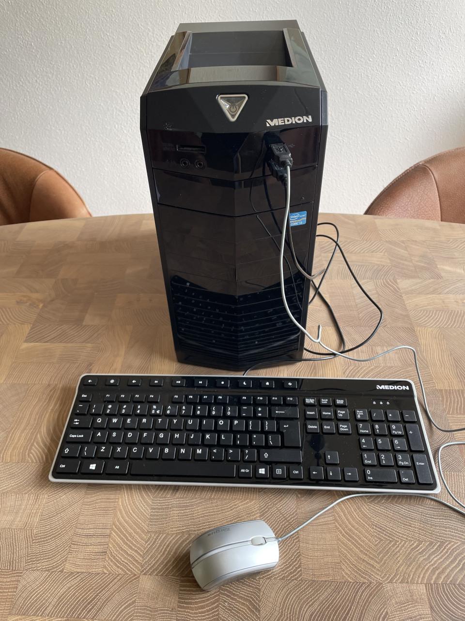 PC Windows 10 home 100% schoon systeem