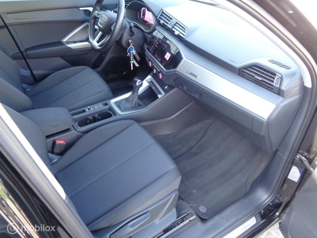 Audi Q3 sportback 35 tfsi pro line sportback business/s-line/automaat/ecc/s