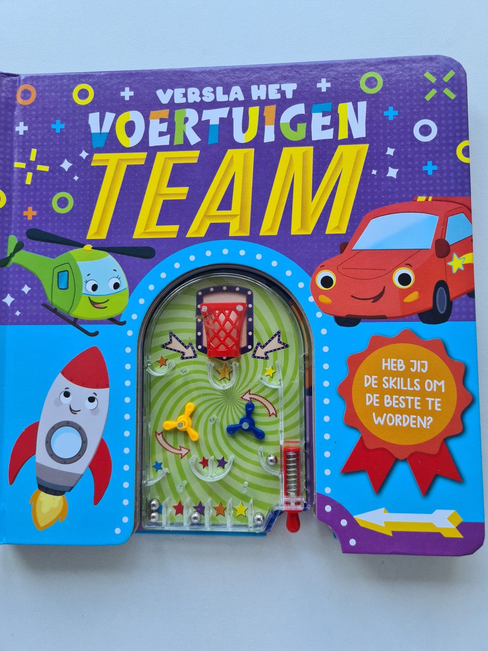 Versla het voertuigen team Leuk boek met flipperkast spelletje